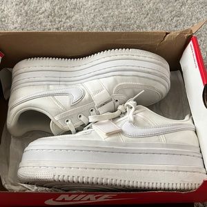 White platform af1